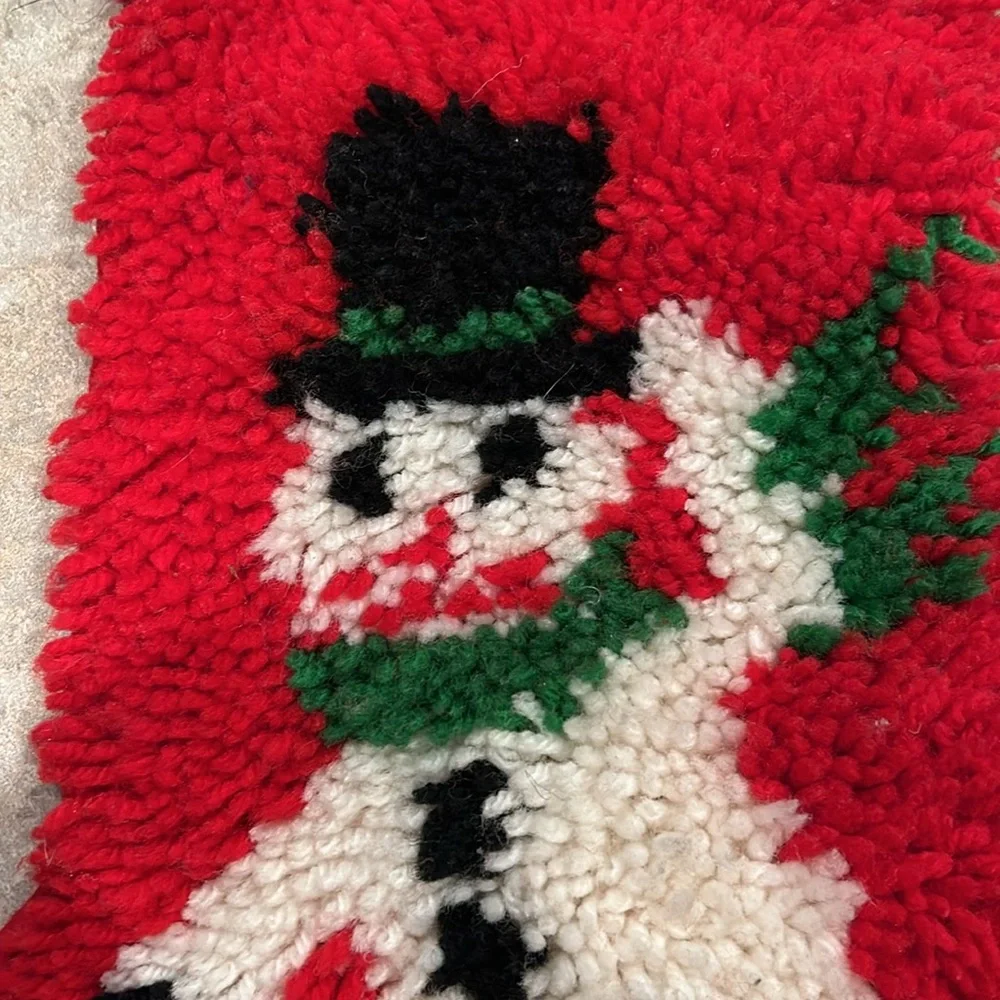 Vintage 1970s handmade Latch Hook CHRISTMAS Stocking Snowman